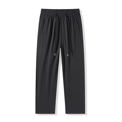 Pantalon homme léger à neuf empiècements et extensibilité quadridirectionnelle