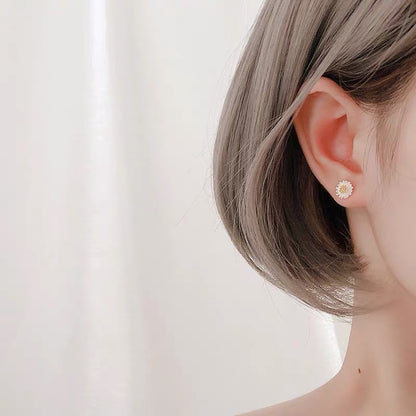 Boucles d'oreilles clous en argent sterling 925 avec marguerites pour femmes